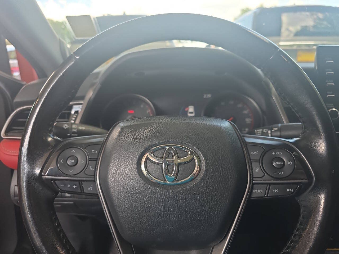 Used 2021 Toyota Camry XSE w/ Navigation Package FWD image 11