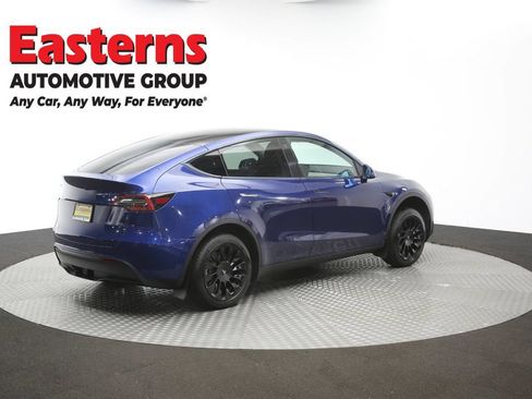 Used 2021 Tesla Model Y Long Range AWD/4WD image 33