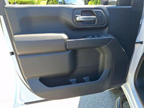 Certified 2024 Chevrolet Silverado 2500 Custom w/ Custom Convenience Package AWD/4WD image 13