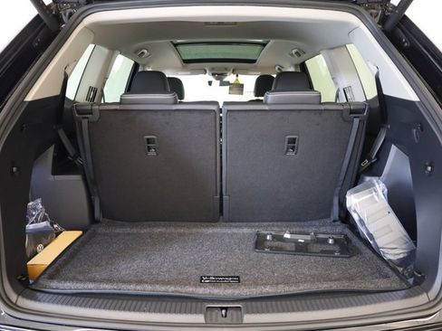 New 2026 Volkswagen Atlas SE image 36