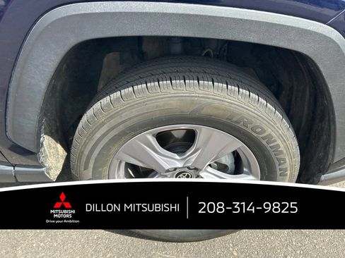 Used 2025 Toyota RAV4 XLE AWD/4WD image 24