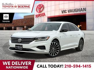 Used 2022 Volkswagen Passat 2.0T video 1