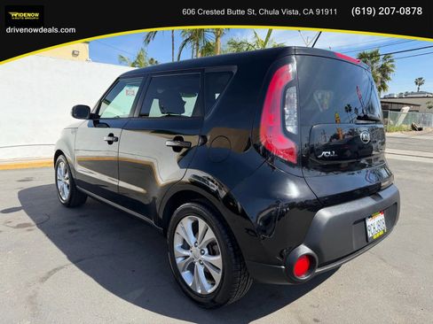 Used 2014 Kia Soul + w/ Audio Package image 7