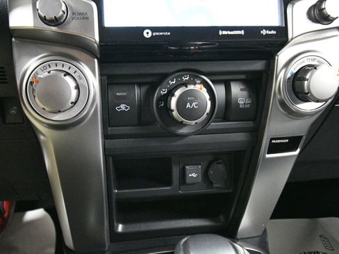 Certified 2024 Toyota 4Runner SR5 Premium image 16