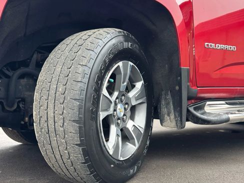 Used 2015 Chevrolet Colorado Z71 image 27