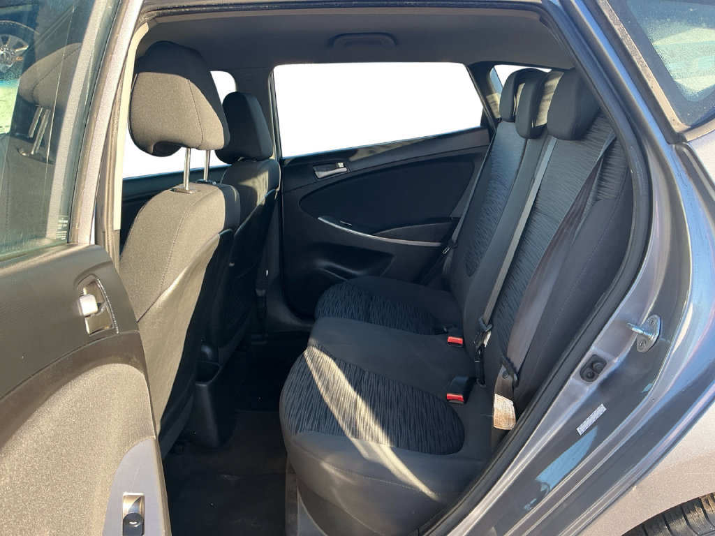 Used 2017 Hyundai Accent SE FWD image 21
