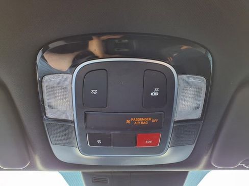 Used 2023 Hyundai Santa Cruz SEL image 15