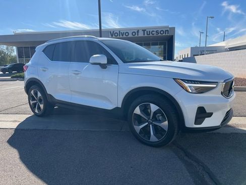 New 2025 Volvo XC40 B5 Core w/ Protection Package Premier image 1