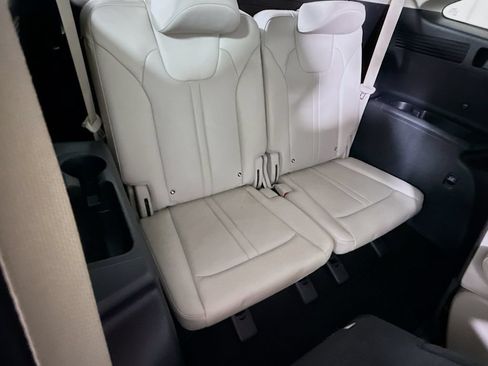 Certified 2023 Kia Sorento SX Prestige AWD/4WD image 33