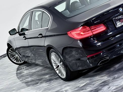Used 2017 BMW 540i xDrive AWD/4WD image 13