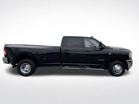 Used 2022 RAM 3500 Tradesman image 6