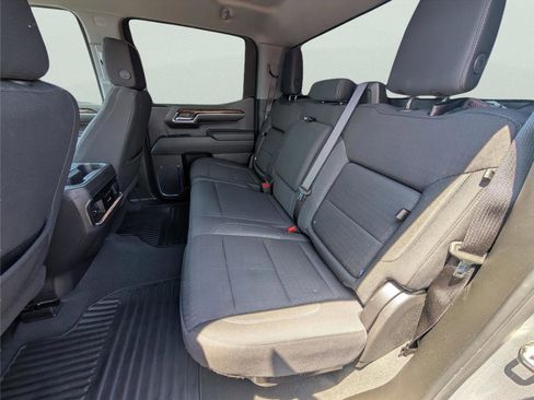 Used 2024 GMC Sierra 1500 Elevation w/ X31 Off-Road Package AWD/4WD image 27