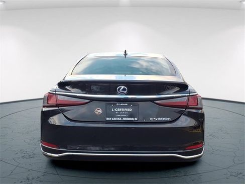 Certified 2021 Lexus ES 300h w/ Premium Package image 23