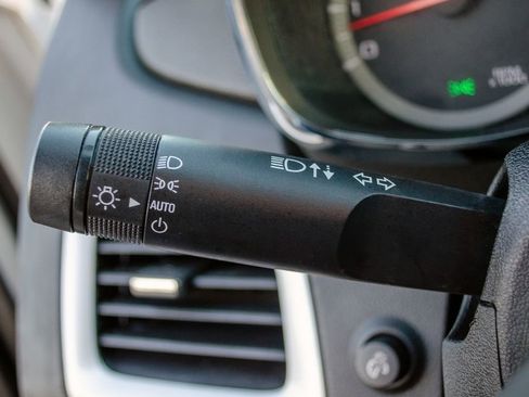 Used 2017 GMC Terrain SLT w/ Driver Alert Package I image 17