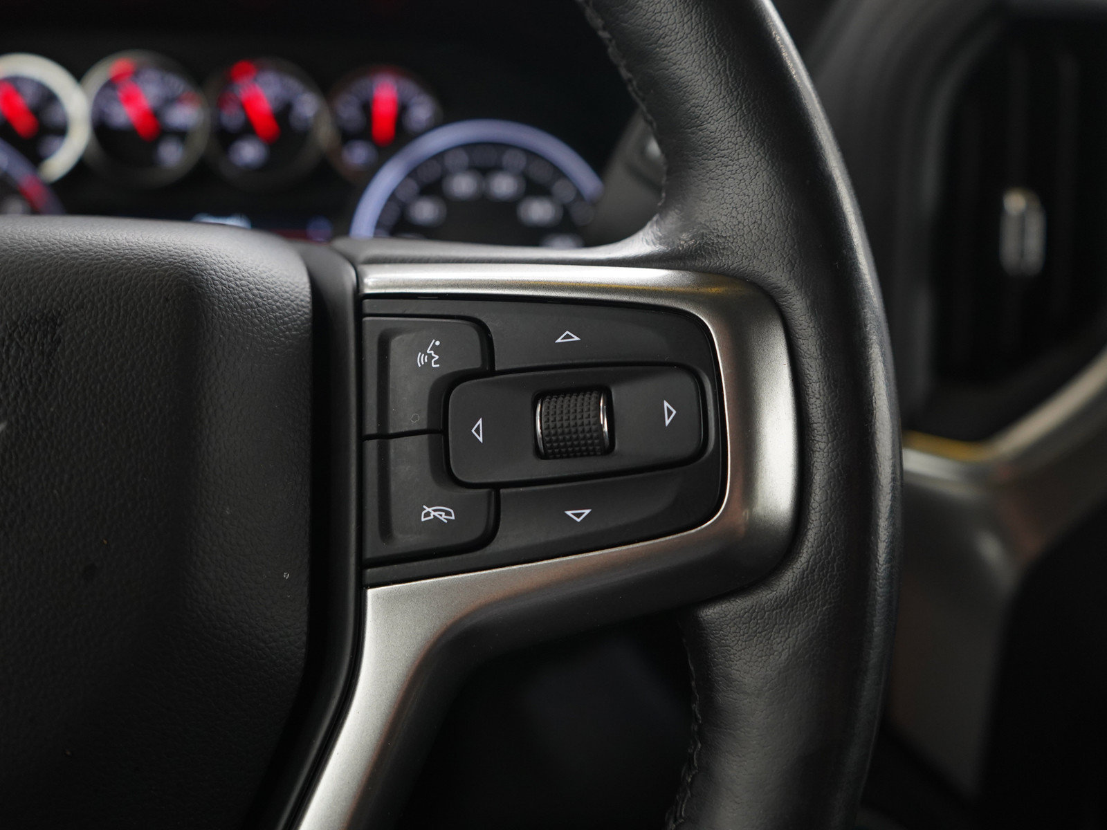 Used 2019 Chevrolet Silverado 1500 RST w/ All-Star Edition AWD/4WD image 26