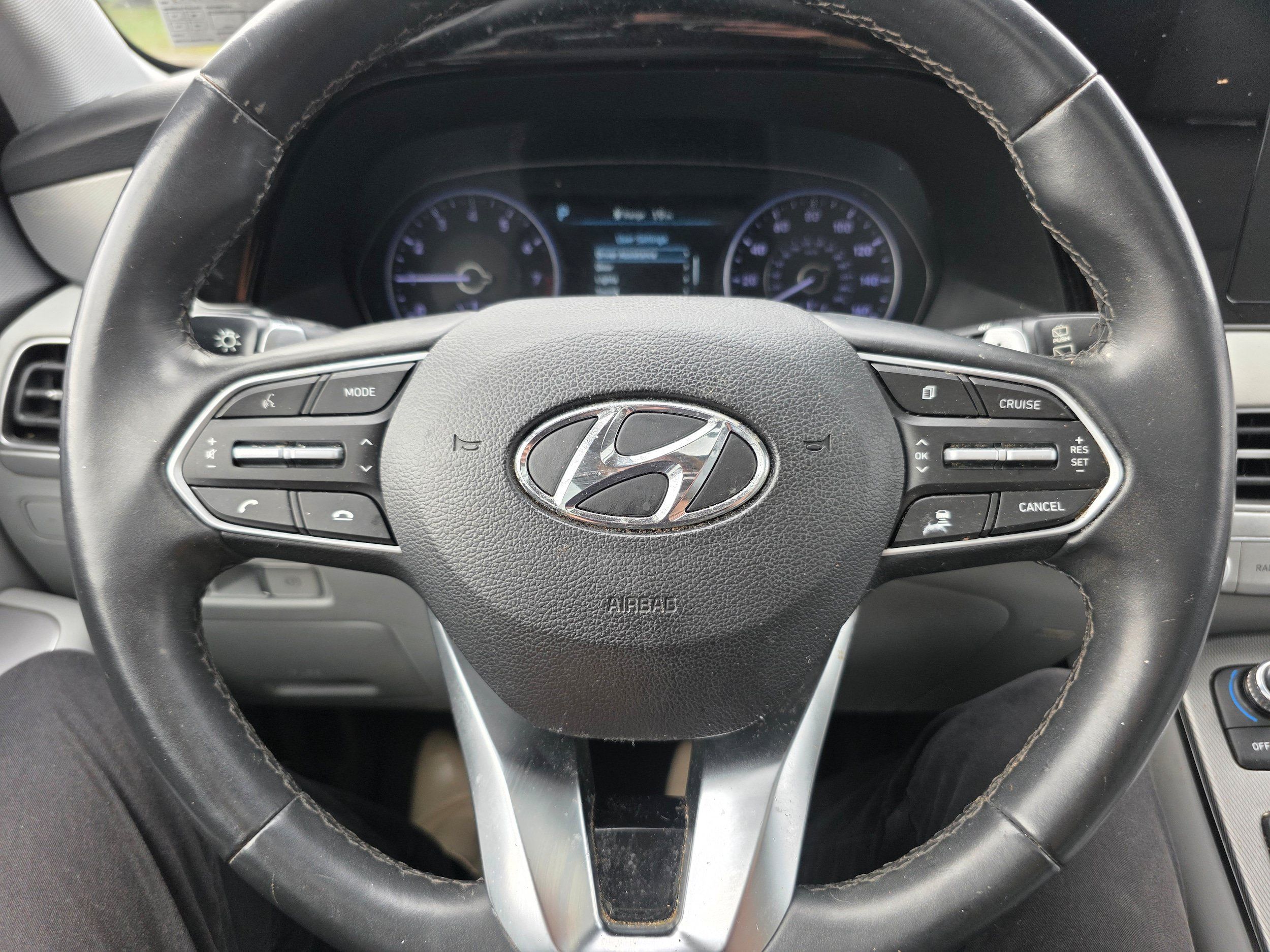 Used 2020 Hyundai Palisade SEL w/ Premium Package AWD/4WD image 14