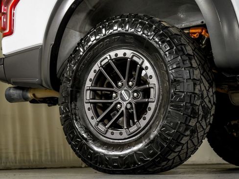 Used 2020 Ford F150 Raptor w/ Equipment Group 802A Luxury image 51