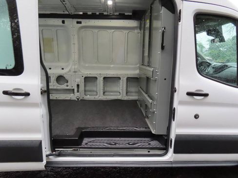 Used 2018 Ford Transit 350 148 Medium Roof RWD image 6