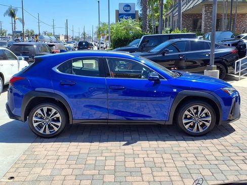 Used 2019 Lexus UX 200 F Sport w/ F Sport Premium Package FWD image 6