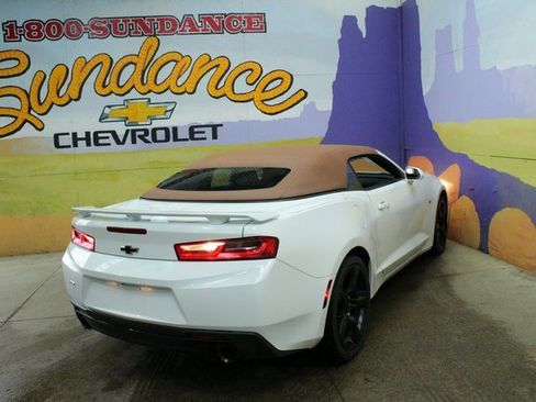 Used 2018 Chevrolet Camaro LT image 8