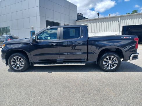 Used 2022 Chevrolet Silverado 1500 LT w/ All Star Edition Plus AWD/4WD image 6