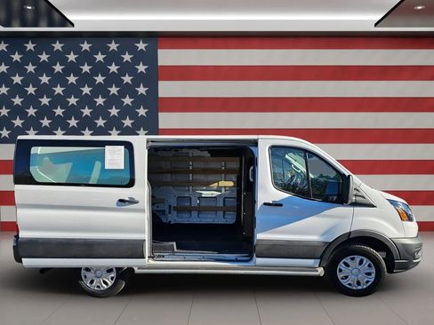 Used 2024 Ford Transit 250 Low Roof w/ Exterior Upgrade Package image 21