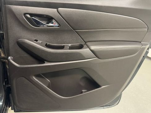 Used 2018 Chevrolet Traverse LT AWD/4WD image 36