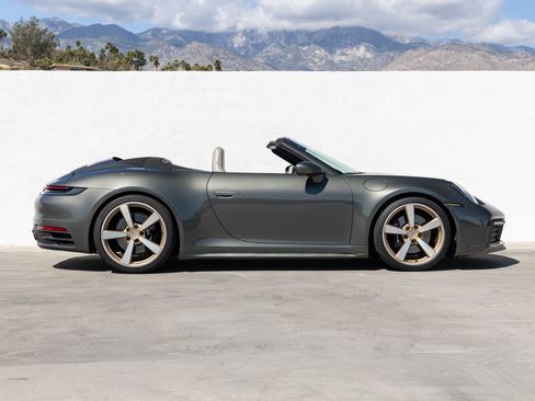 Certified 2020 Porsche 911 Carrera S RWD image 8