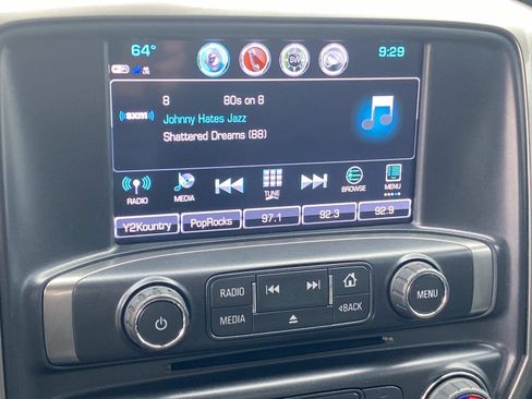 Used 2018 Chevrolet Silverado 1500 LT w/ All Star Edition image 35