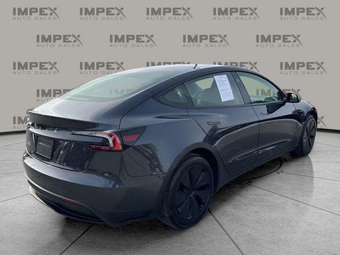 Used 2024 Tesla Model 3 Standard Range image 5