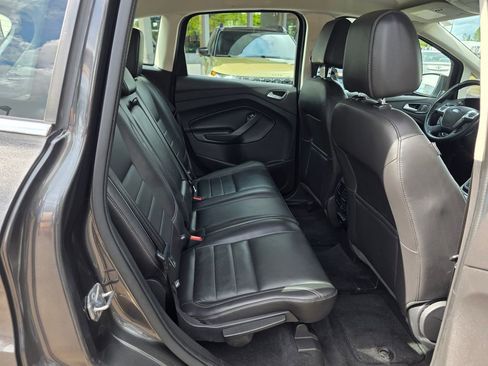 Used 2016 Ford C-MAX Energi SEL image 21