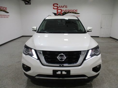 Used 2019 Nissan Pathfinder SL image 8