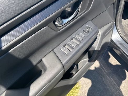 Certified 2025 Honda CR-V EX image 11