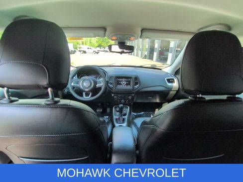 Used 2021 Jeep Compass Latitude AWD/4WD image 20