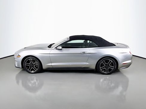 Used 2020 Ford Mustang Premium image 6