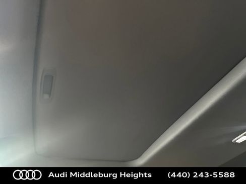 Used 2022 GMC Sierra 1500 Elevation w/ Elevation Premium Package image 23