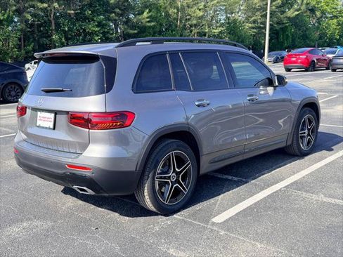 Used 2026 Mercedes-Benz GLB 250 w/ Exclusive Package image 7