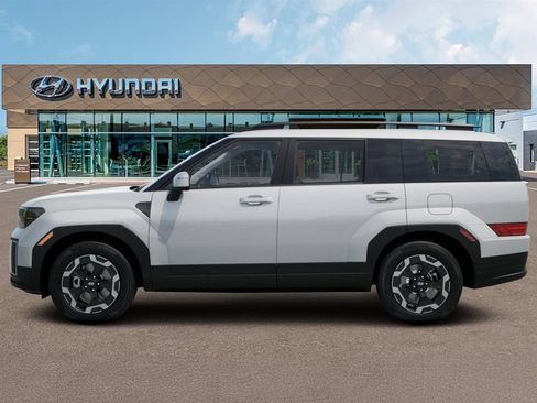 Used 2026 Hyundai Santa Fe SEL AWD/4WD image 2
