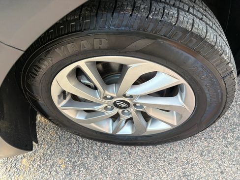 Used 2016 Hyundai Tucson SE FWD image 43