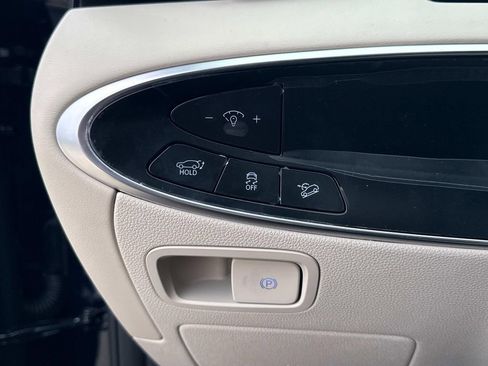 New 2026 Genesis GV70 2.5T Advanced image 23