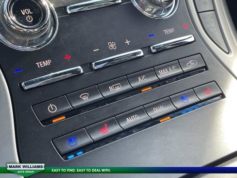 Used 2020 Lincoln Nautilus Reserve image 23