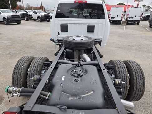 New 2026 RAM 5500 Tradesman image 26