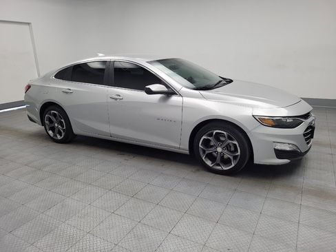 Used 2020 Chevrolet Malibu LT FWD image 11
