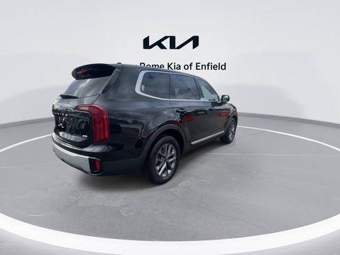 Used 2023 Kia Telluride LX image 8