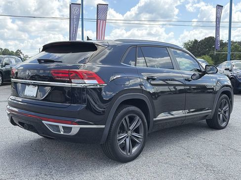 Used 2021 Volkswagen Atlas Cross Sport SE FWD image 7