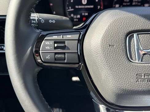 Used 2026 Honda CR-V EX-L image 10