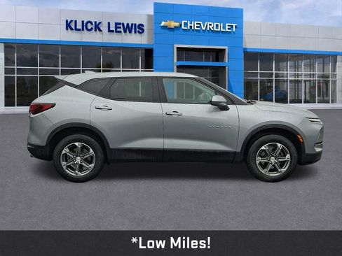 Used 2023 Chevrolet Blazer LT w/ Driver Confidence Package image 9