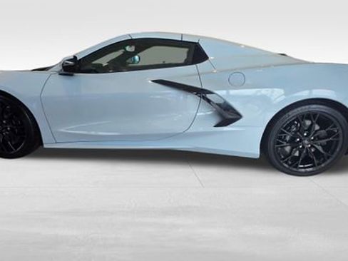Used 2024 Chevrolet Corvette Stingray Premium Conv w/ 3LT image 2