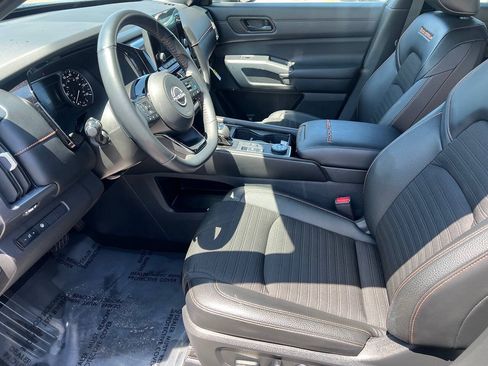 Used 2023 Nissan Pathfinder Rock Creek AWD/4WD image 10