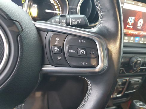 Used 2021 Jeep Wrangler Unlimited Sahara w/ Cold Weather Group image 24